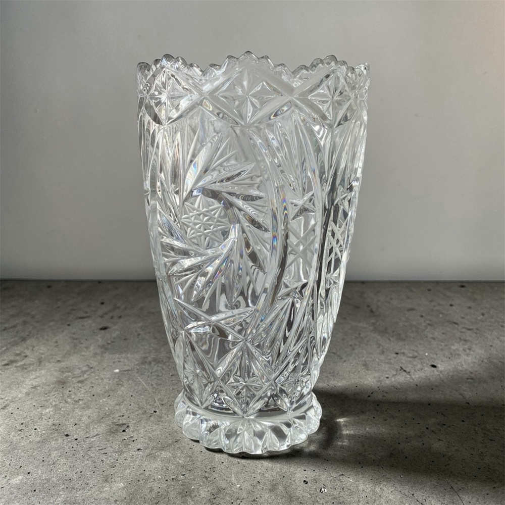 Elegant Crystal Cut Glass Vase